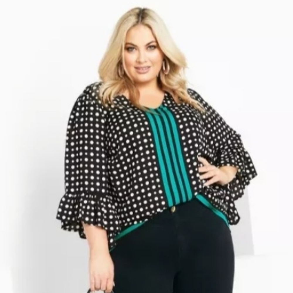 Avenue Strike A Pose Tunic - 26-28, Black Emerald NWT